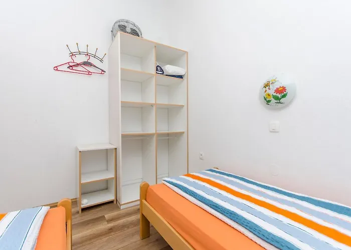 Anka Appartement Vir
