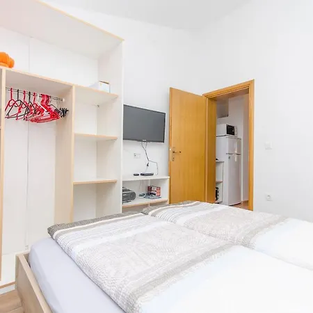 Apartment Anka *