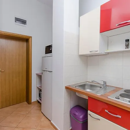 Anka Apartment