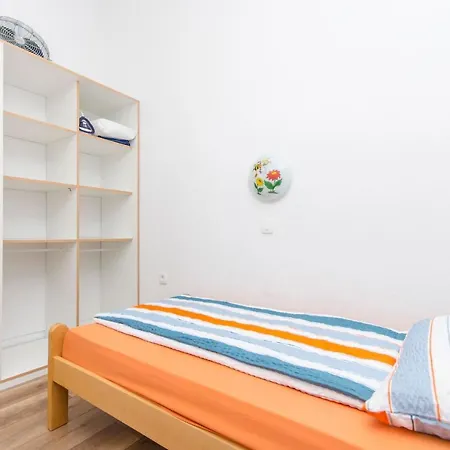 Anka Apartment *